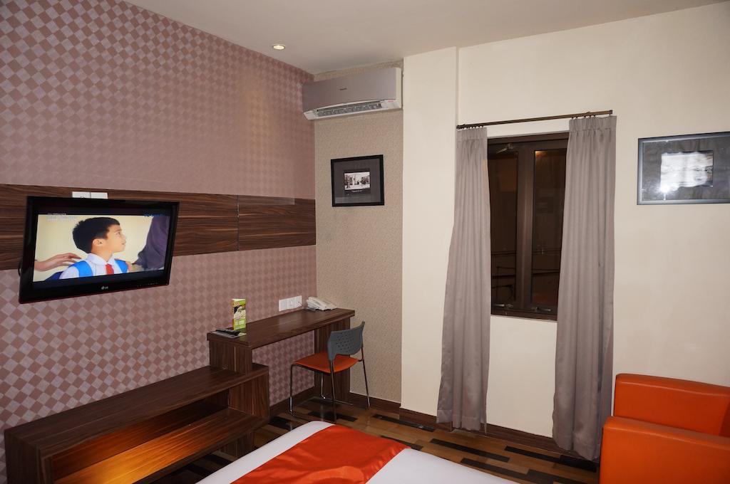 Ekon Hotel Джокякарта Стая снимка